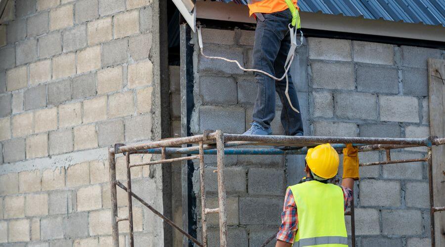 Professional gutter cleaning in Blanding, UT